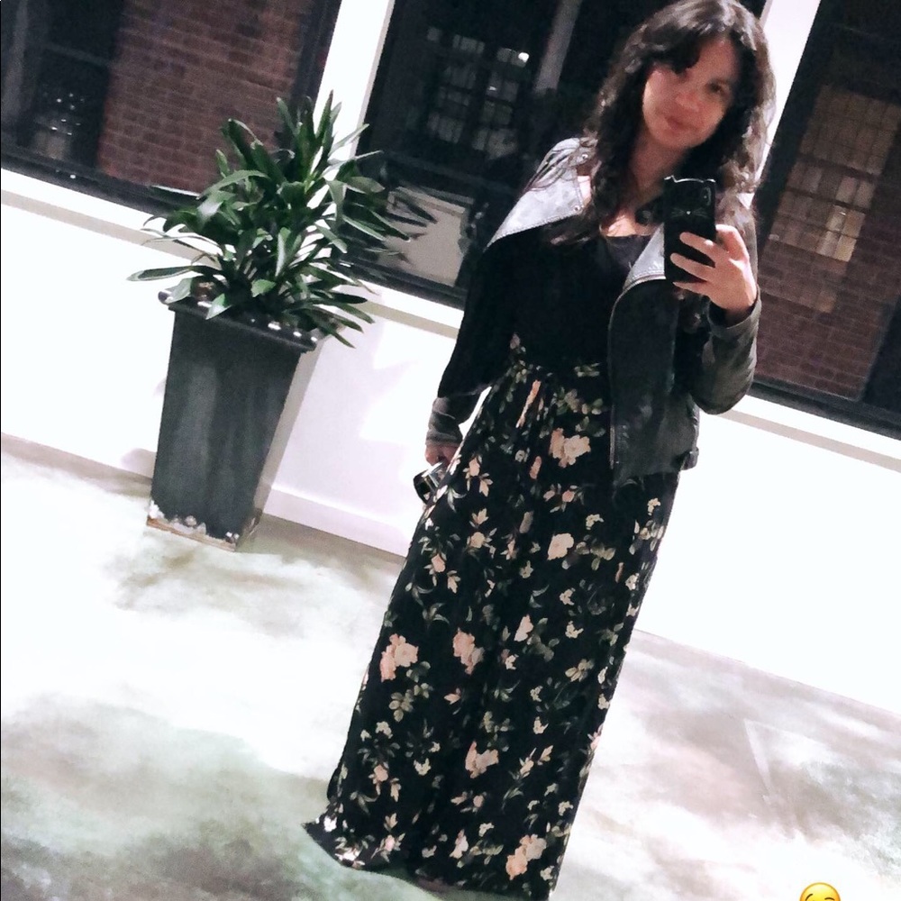Meet your Posher, Pilar